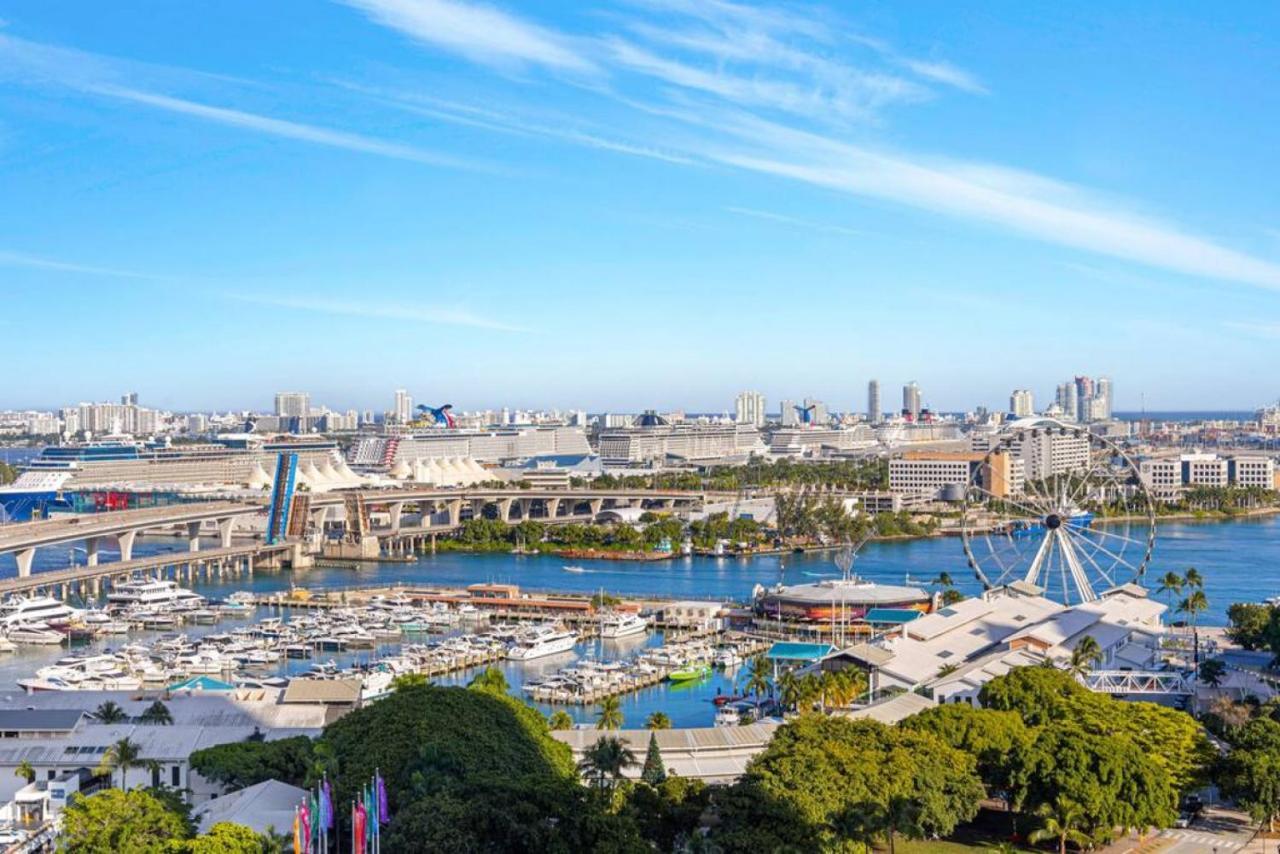 Corner Condo W/ Unrivaled Views 마이애미 외부 사진